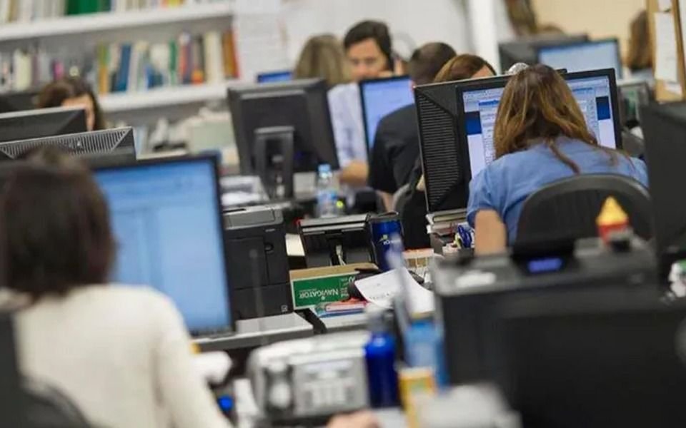 Estatales bonaerenses gozarán de un día más de descanso la próxima semana: por qué y a quiénes alcanza