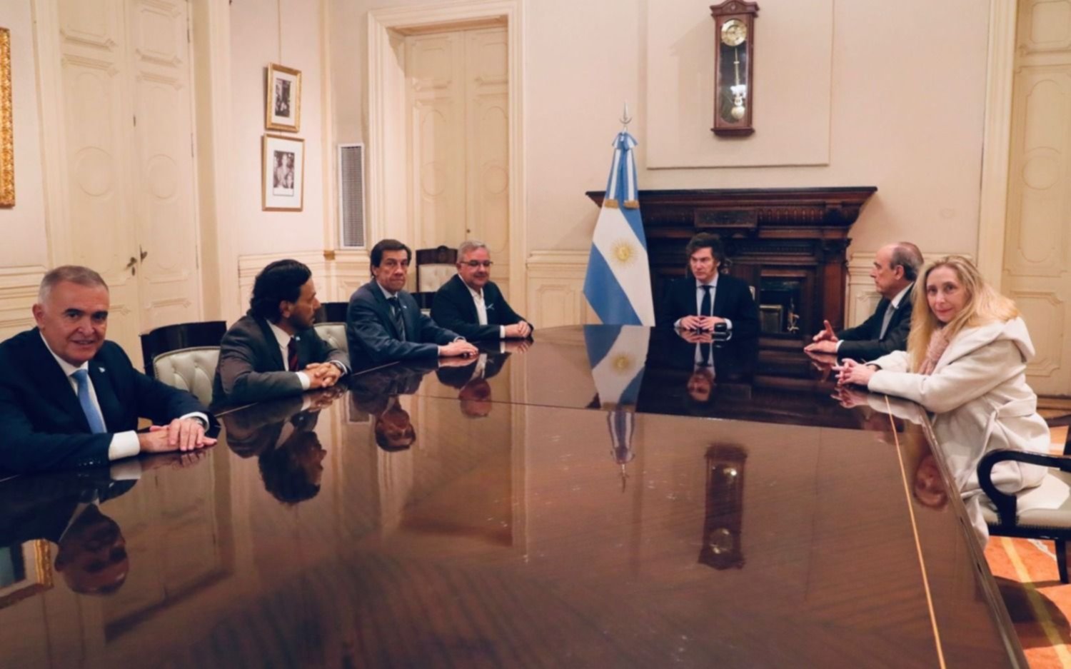 Ley Bases y Ganancias: la intimidad de la reunión entre Javier Milei y los gobernadores del Norte