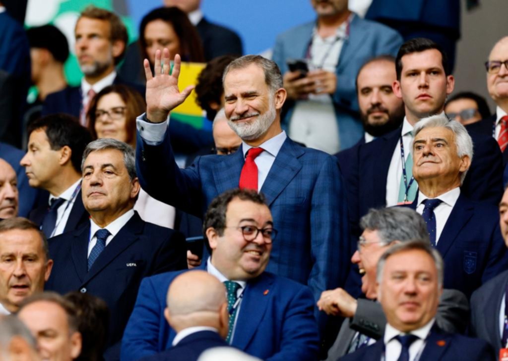En España, sin el Rey y ¿sin condecoración?