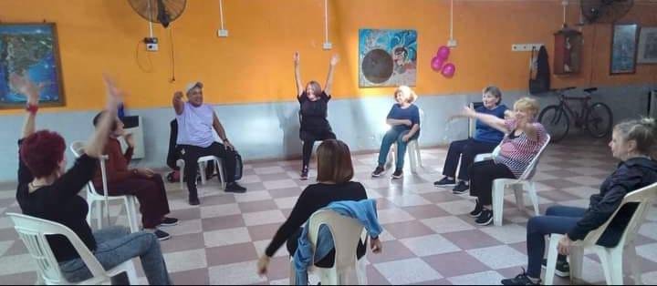 Malestar por la suspensión de los talleres para adultos mayores