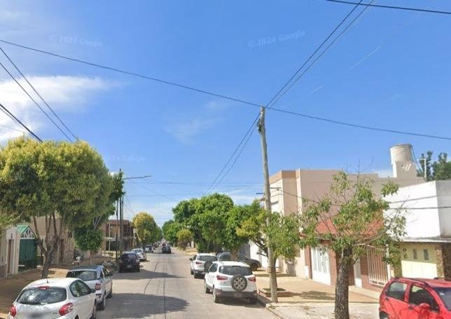 Fue a visitar a un familiar y le robaron casi $1.000.000 de su departamento