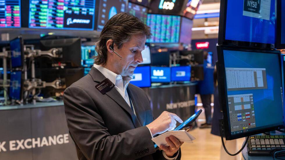 Aseguran que ChatGPT puede tomar mejores decisiones de inversión que un experto