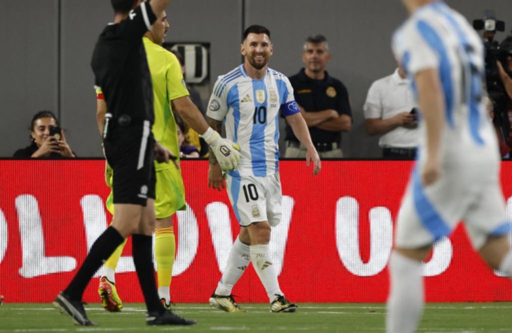 A Messi le hace marca personal el médico de la Selección
