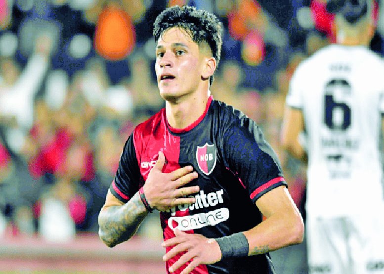 Boca busca delantero y, además de mirar a City Bell, mira a Rosario