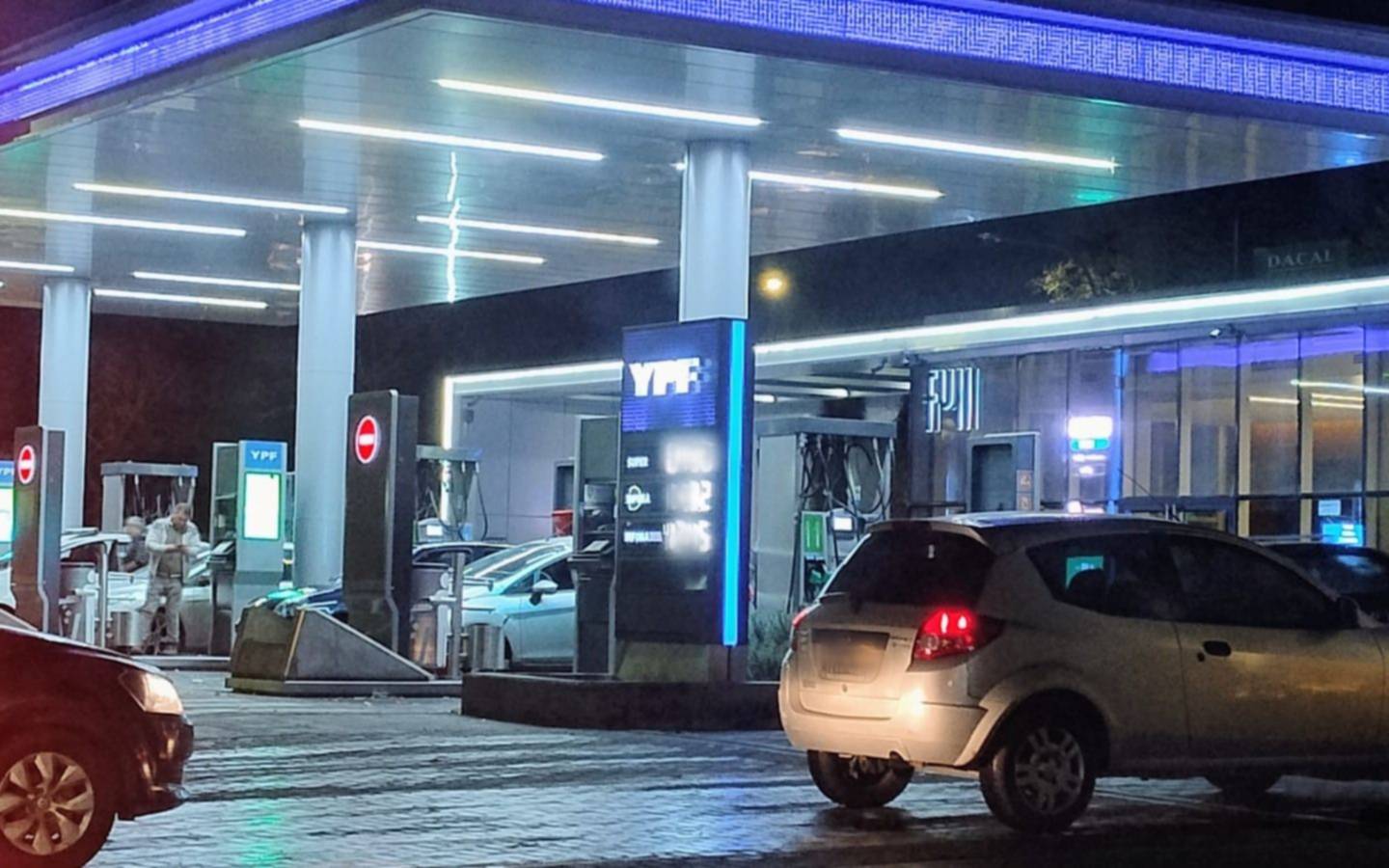 Combustibles, luz y gas: decisión "urgente" del Gobierno para frenar los aumentos de julio