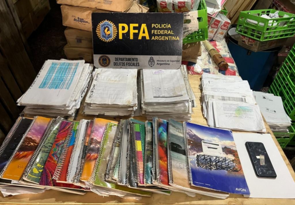 Allanan a agrupaciones por presunta extorsión