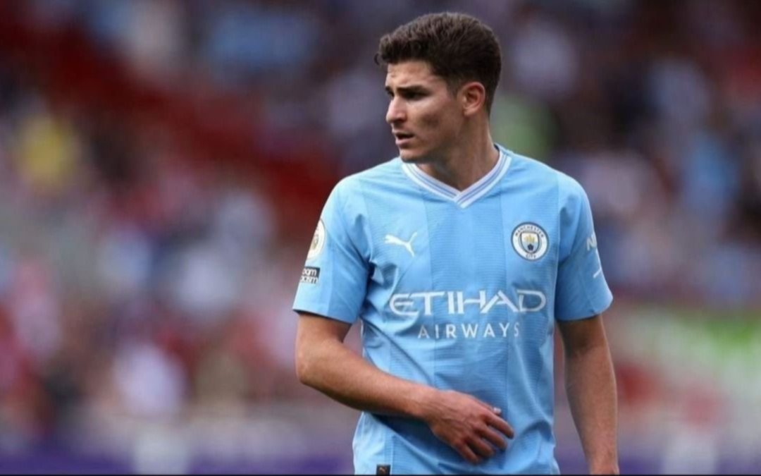 ¿Se muda? Julián podría jugar en el Barcelona