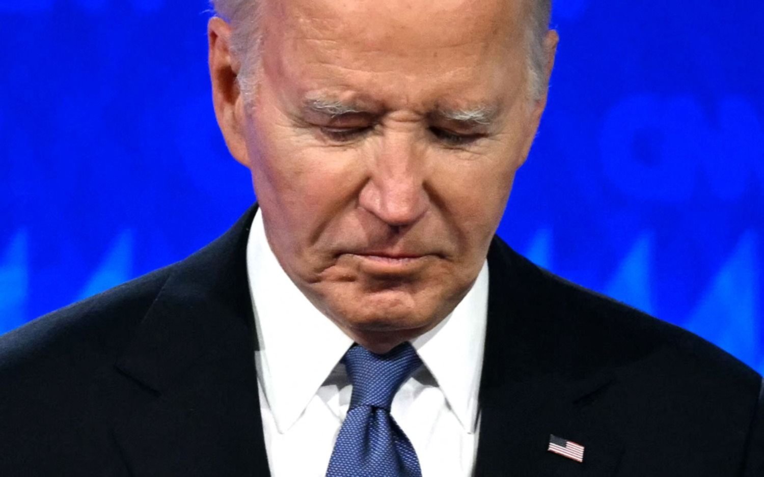 Los demócratas entran en pánico: ¿reemplazan a Biden tras el desastroso debate con Trump?