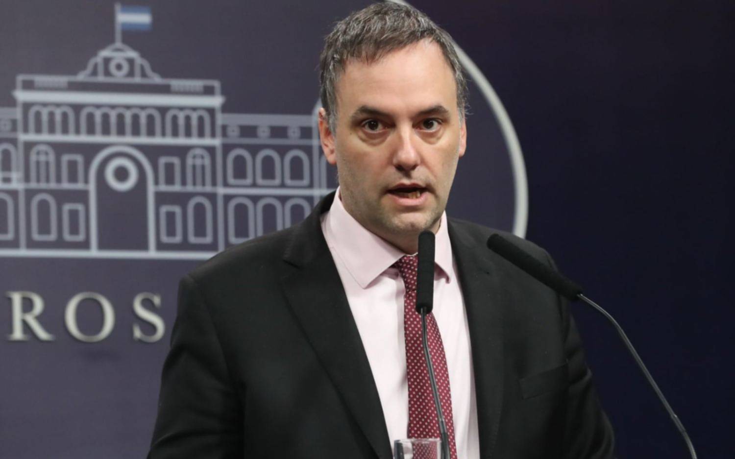 "Habrá otra barrida y limpieza": el Gobierno de Javier Milei confirmó nuevos despidos en el Estado