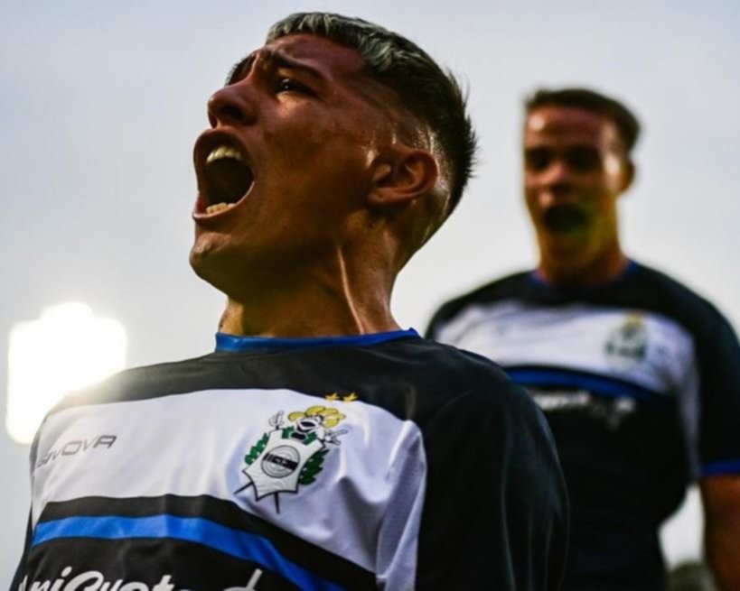 Eric Ramírez se va de Gimnasia y se despidió en las redes: "Cada vez que me puse esta camiseta dejé mi vida"