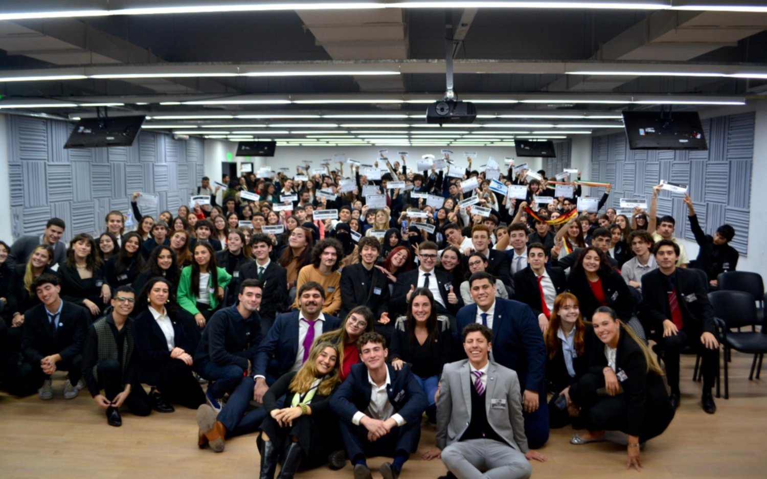 Con más de 1.500 alumnos de escuelas de La Plata concluyó la preparación para la séptima edición del "Modelo ONU"