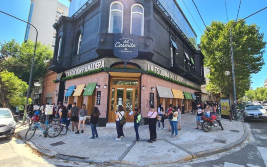 En La Plata, más de 176.000 vecinos no tienen empleo, buscan otro o trabajan menos