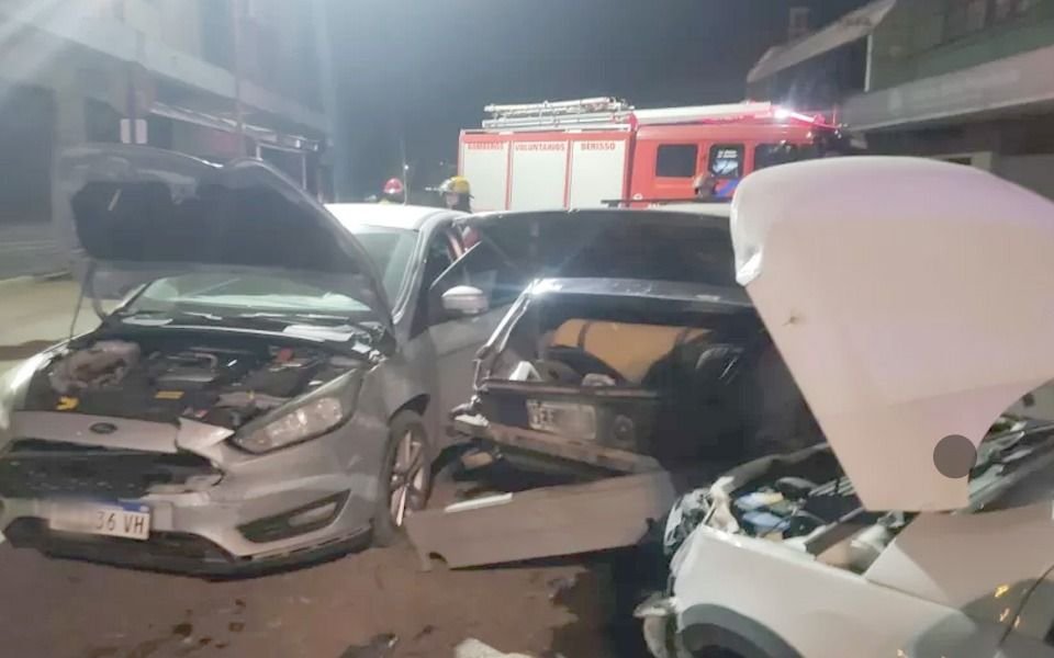 Impresionante triple choque y milagro en Berisso: "Saltaba una chispa y volábamos todos"