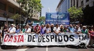 El Gobierno de Milei envió miles de telegramas de despido en el Estado