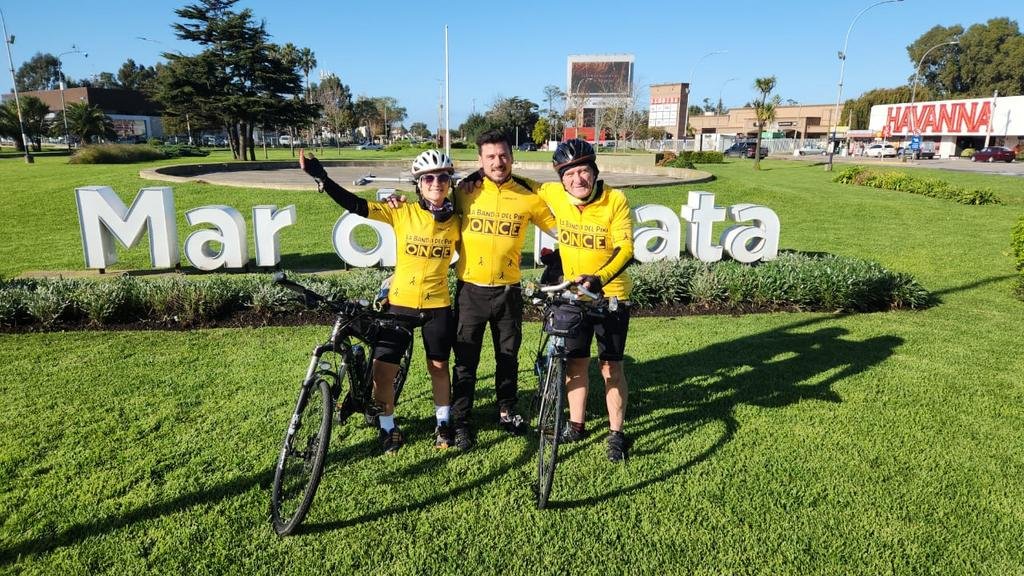 La historia de otro jubilado platense que pedaleó 388 kilómetros