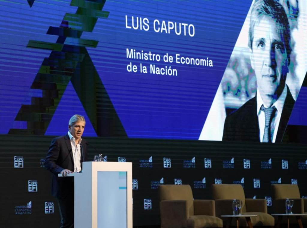 El dólar oficial: subió más que el blue en mayo