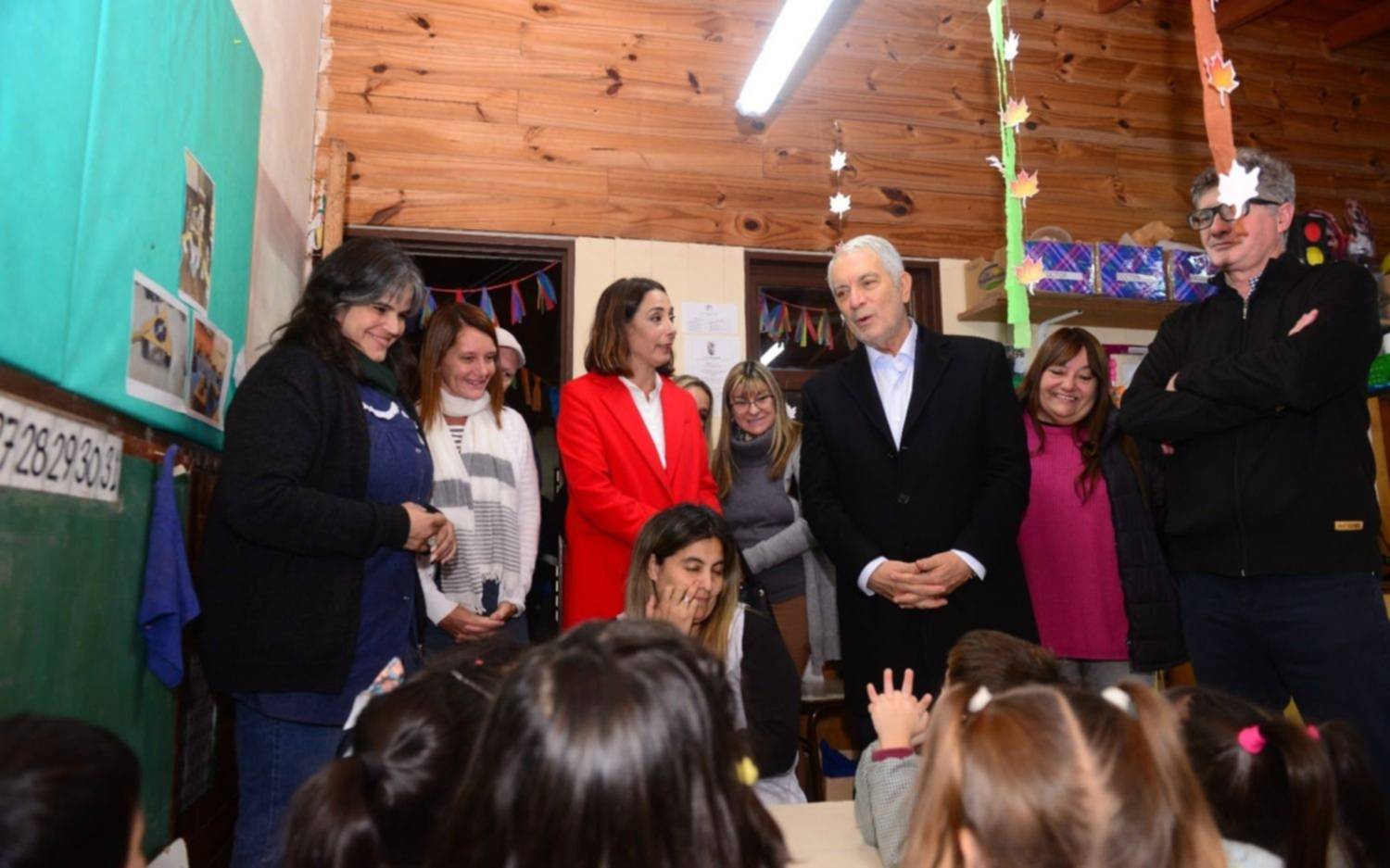 Alak recorrió obras en escuelas y jardines de la zona norte de La Plata