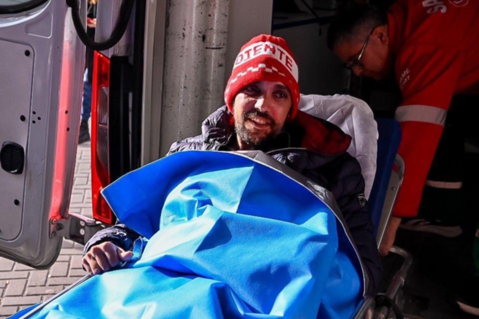 Dieron de alta al fotógrafo herido