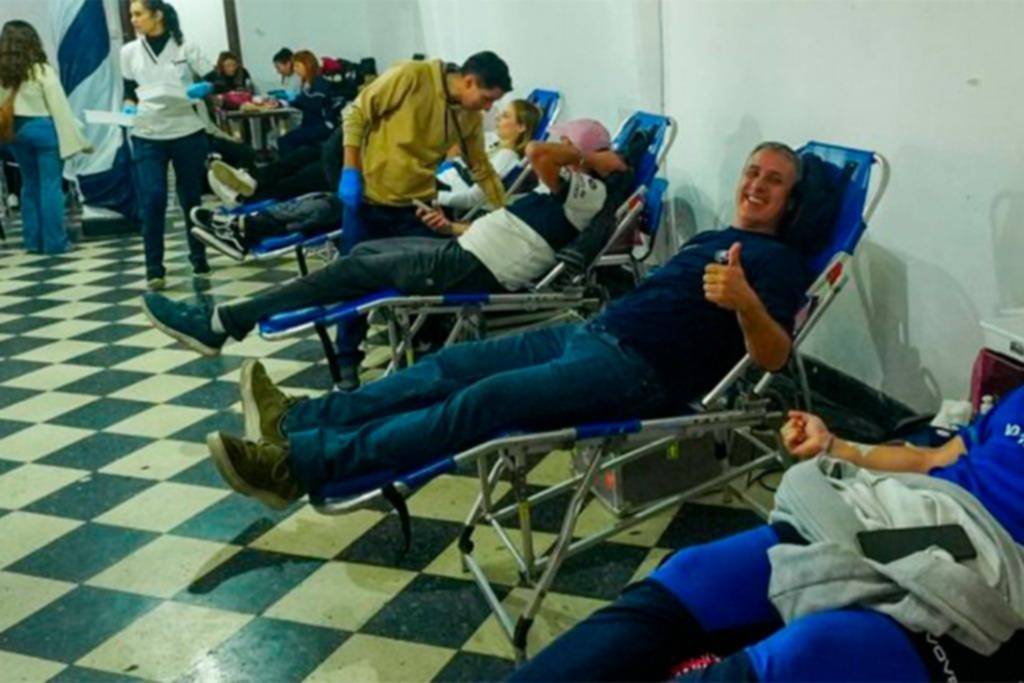Solidarios, los hinchas volvieron a donar sangre tripera en el Estadio