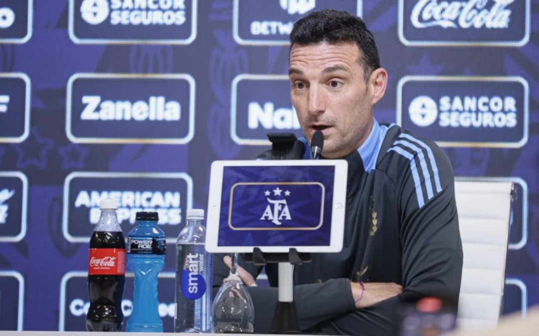 Scaloni: “Todavía no tenemos decidido si Messi va a jugar de arranque”