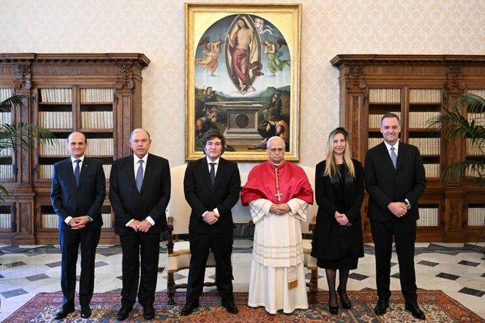 Milei, con el Papa: ¿León XIV vendrá a la Argentina?