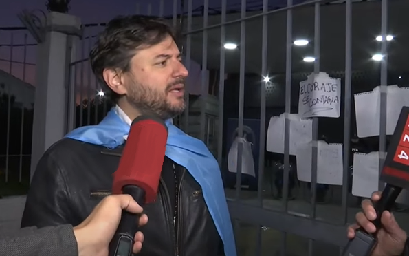 Tras 12 horas, liberaron a Grabois: "Este gobierno dictatorial quiso borrar la historia de nuestro pueblo"