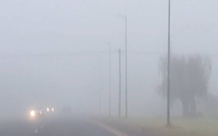 La niebla invadió La Plata y llegó para quedarse: ¿qué está pasando? 