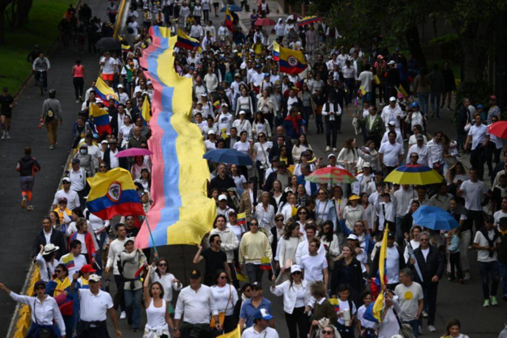 Atentado en Colombia: está grave el precandidato presidencial Uribe