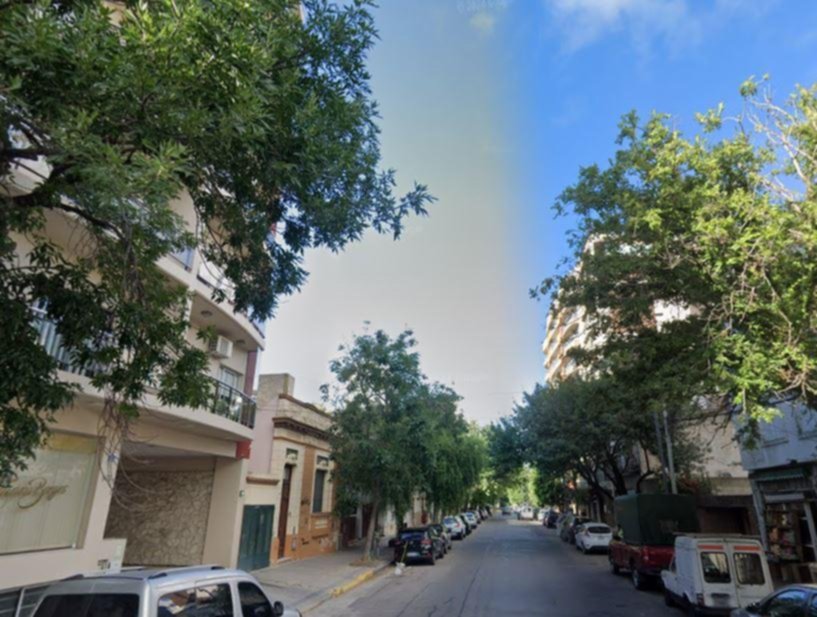 Entraron mientras dormía y los echó a los gritos