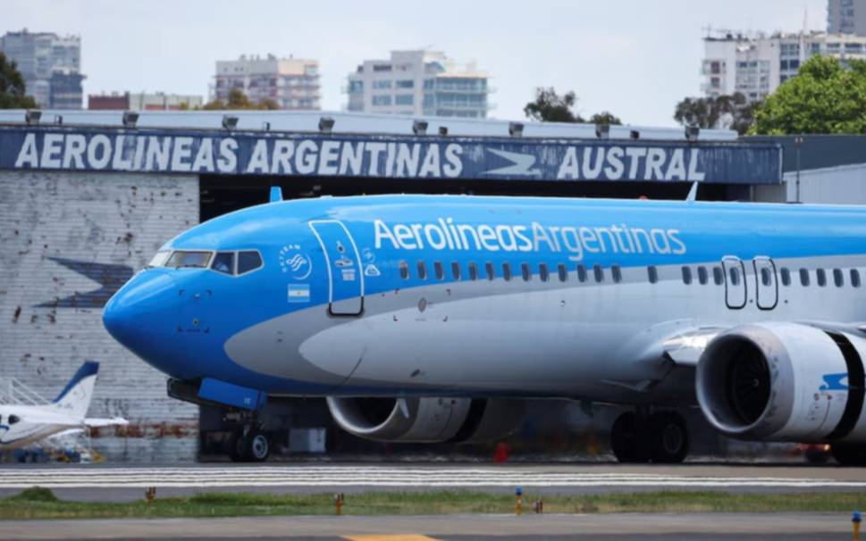 Paro de pilotos de Aerolíneas Argentinas: cuándo comienza y a cuántos pasajeros afecta