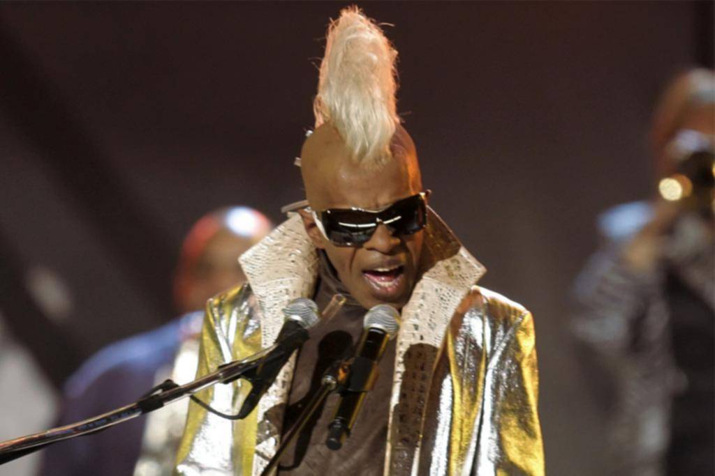 Adiós a Sly Stone, líder de la familia que revolucionó la música