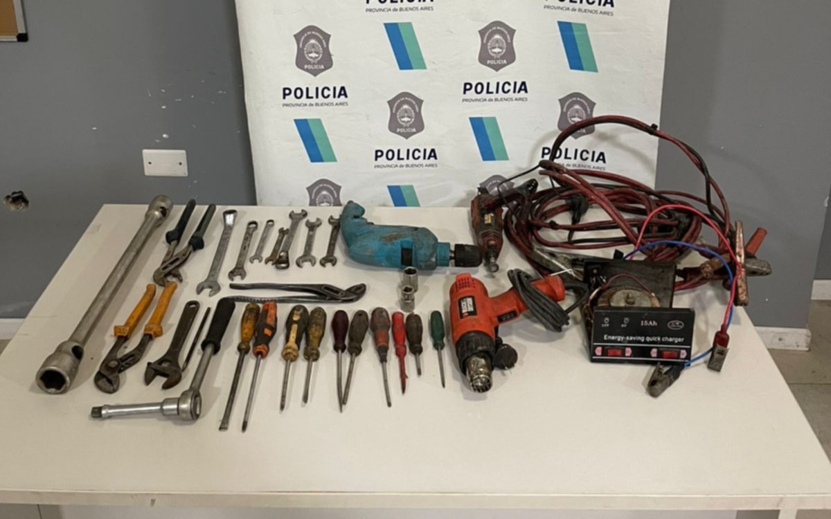 Allanamiento en Abasto: recuperaron herramientas robadas de un taller mecánico 