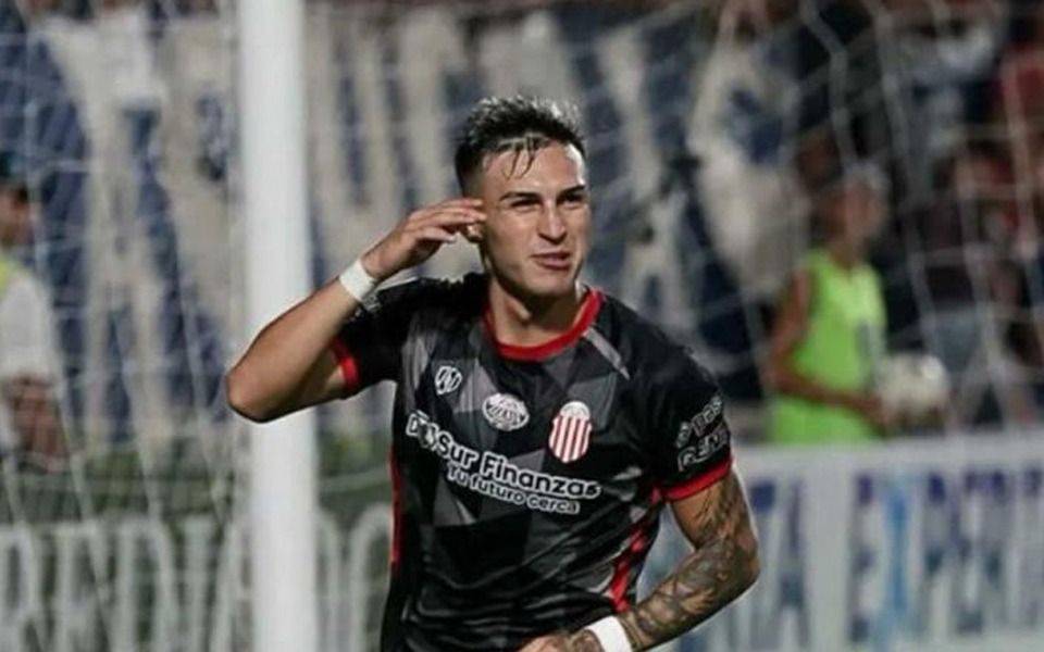 El Lobo cerca de su cerrar su primer refuerzo: quien es Maximiliano Zalazar, surgido del "Boca Predio"