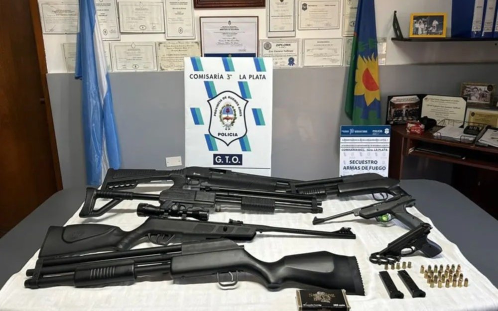 Amenazaba a vecinos y le encontraron un arsenal en La Plata