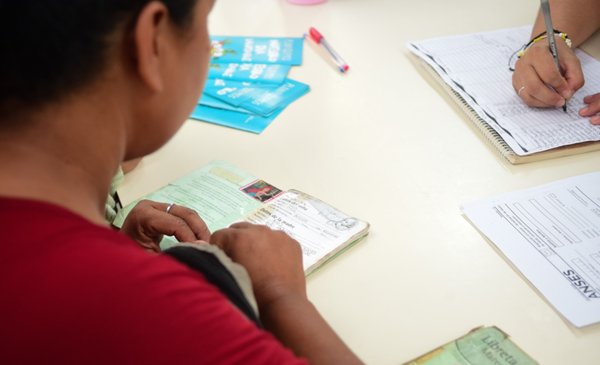 Avanzan las jornadas de salud pública en los barrios con vacunación, chequeos y charlas informativas