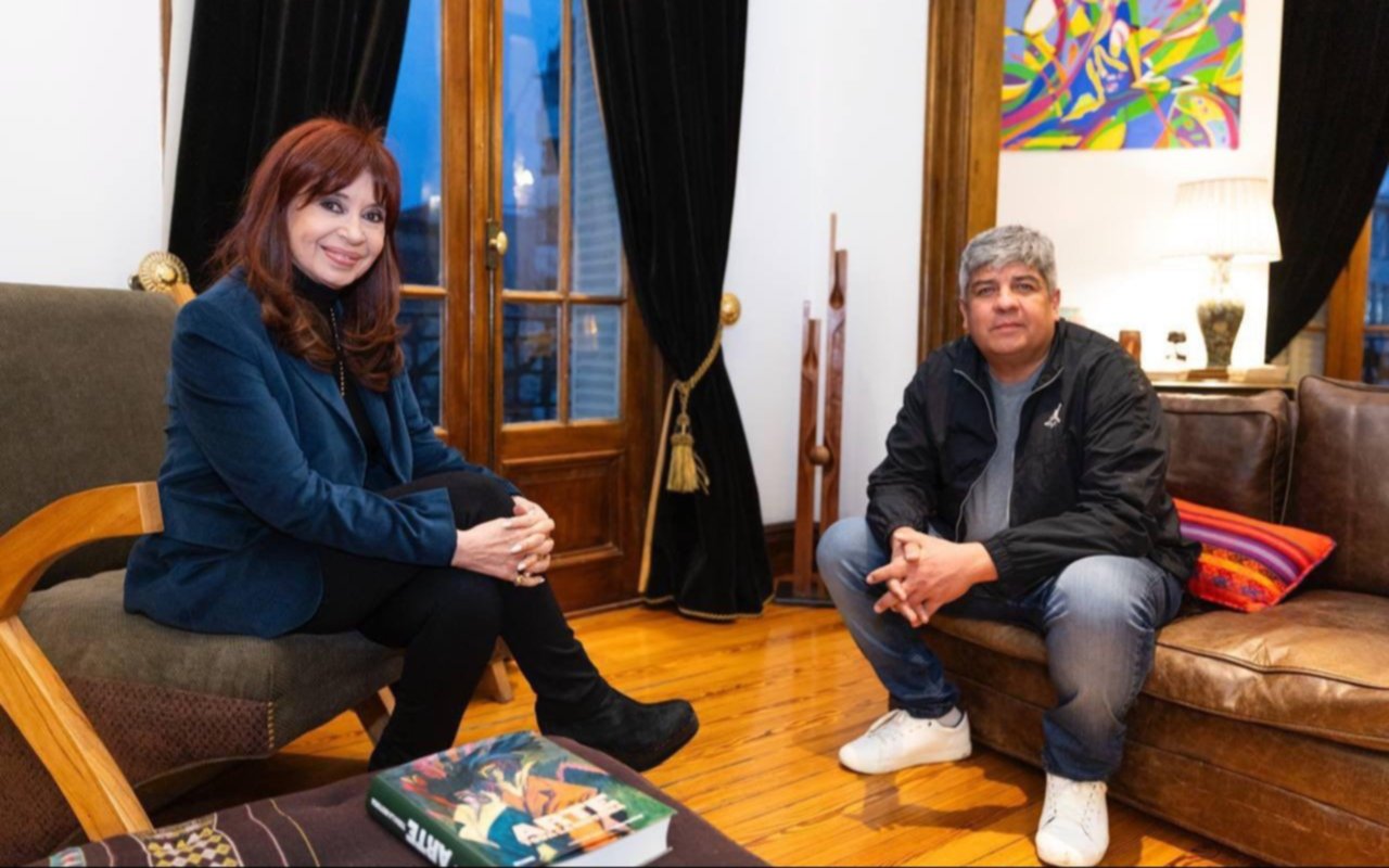 Cristina Kirchner se reunió con Pablo Moyano, que anticipó "una movilización multitudinaria" para el miércoles