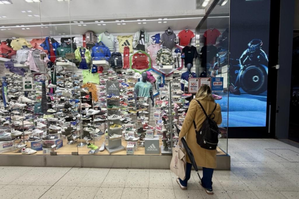 Esperan por las compras de última hora para Papá