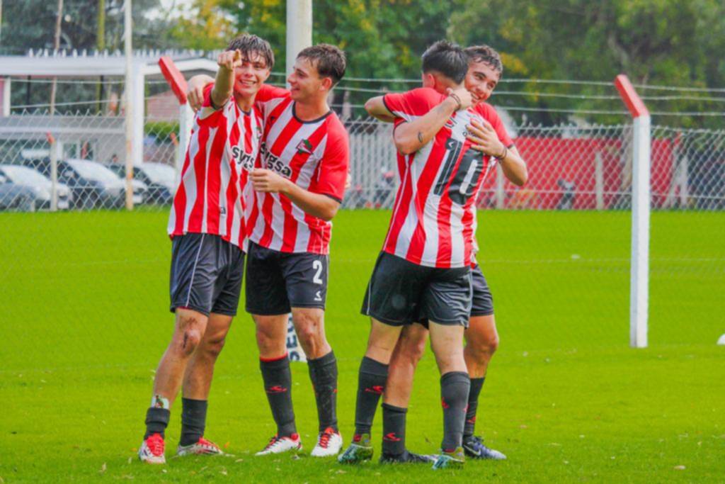 Los pibes gobernaron la jornada ante la Lepra