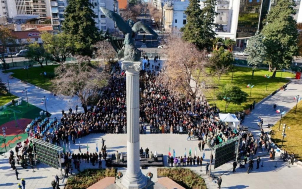 El águila de Plaza Italia, Giovanola y su amplio legado en La Plata