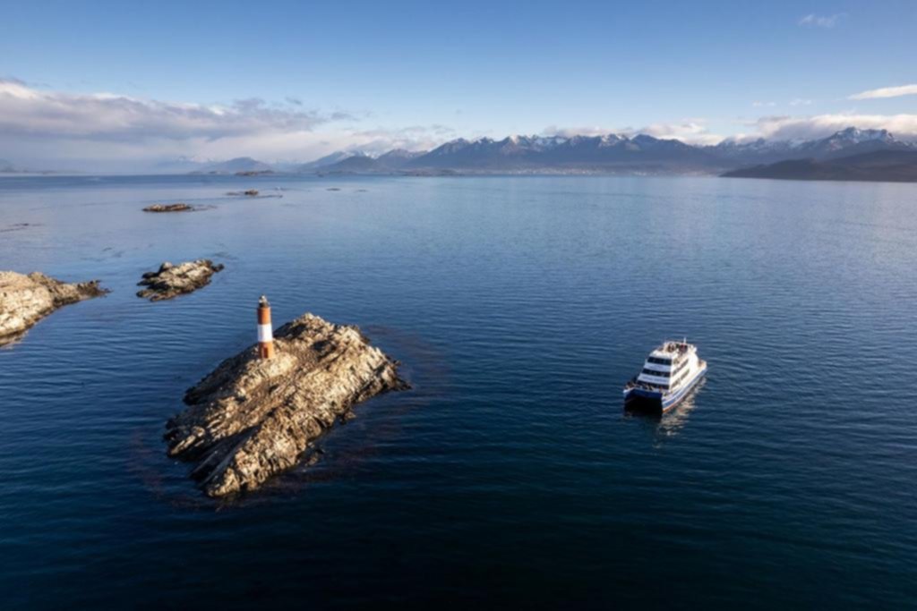 Del Canal de Beagle a la Laguna Esmeralda: los lugares de ensueño en la capital más austral