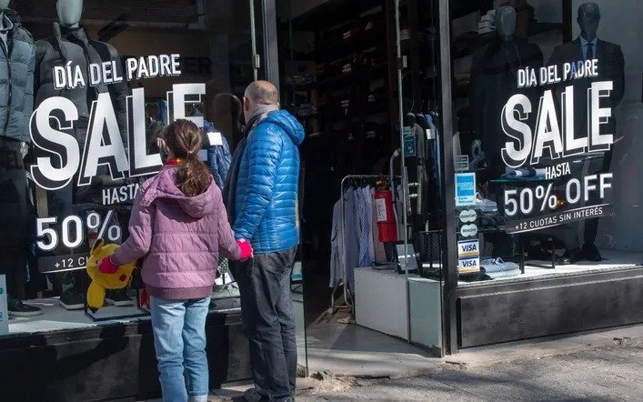 Día del Padre: después del desplome del año pasado, ahora las ventas cayeron otro 1,7%