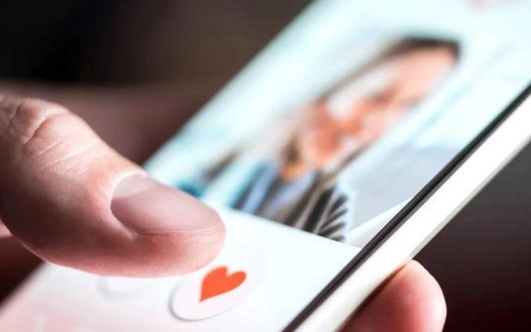 Chatbots del corazón: los solteros consultan a la inteligencia artificial