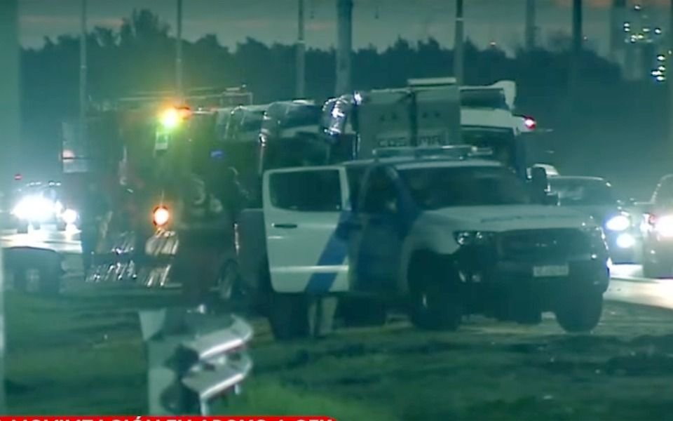 Autopista Buenos Aires - La Plata "blindada": envían fuerzas federales ante nuevos piquetes