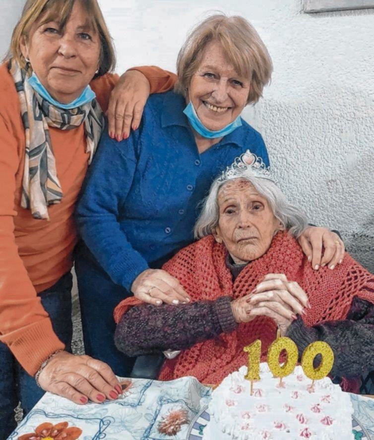 Otra vecina de la Ciudad se suma al club de los centenarios