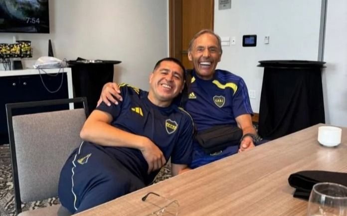 La foto de Riquelme y Russo antes de la "final"