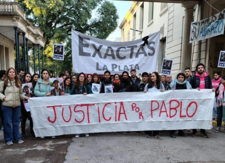 El dolor no se disipa: piden justicia por el estudiante asesinado
