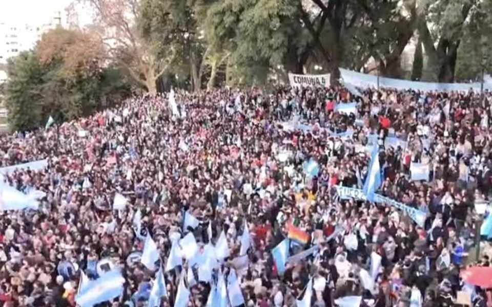 Cristina Kirchner y otro mensaje grabado: criticó fuertemente a Bullrich y al modelo del Gobierno