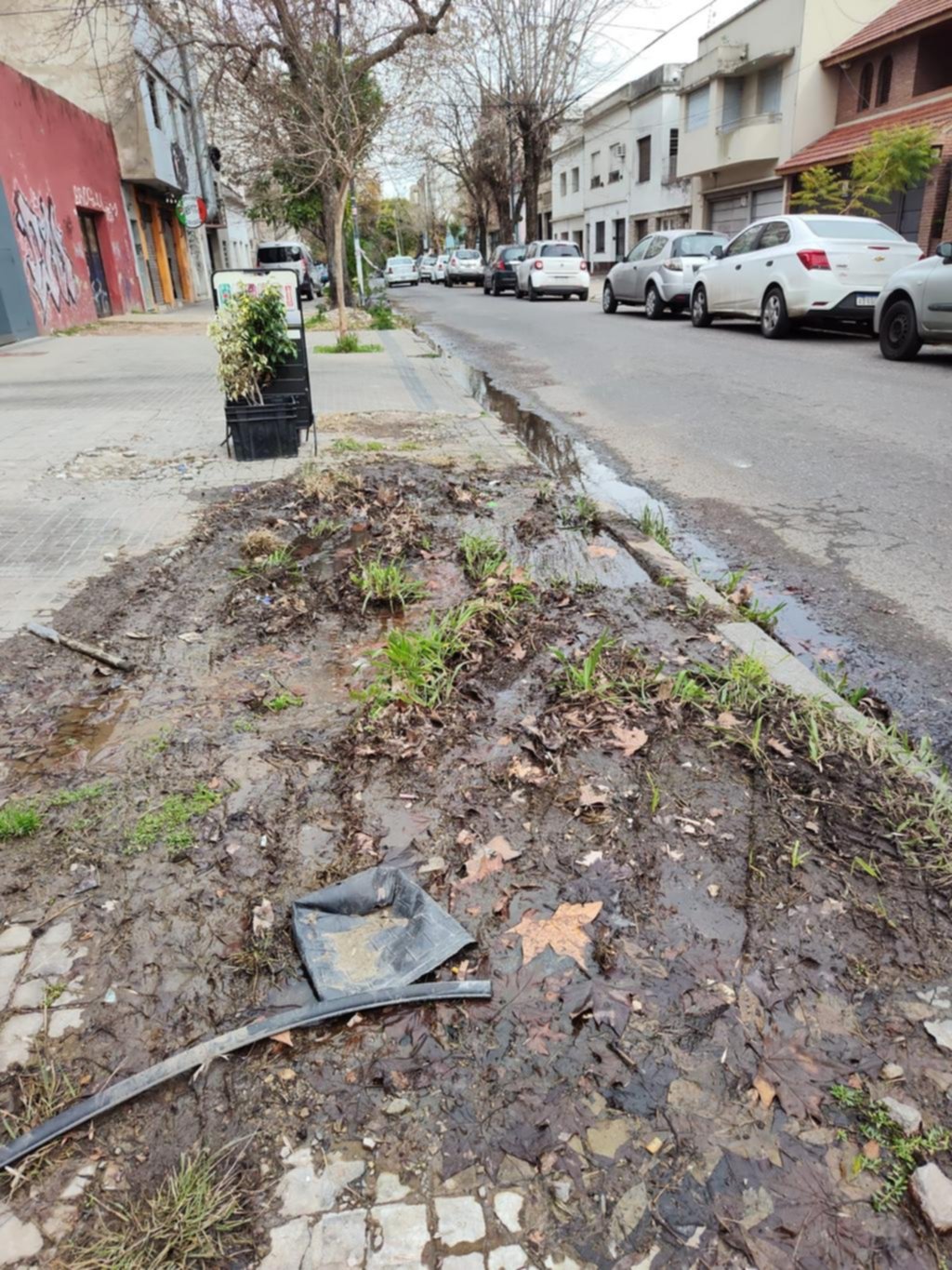 En 59 entre 14 y 15, llevan meses con una pérdida de agua y no tienen respuesta