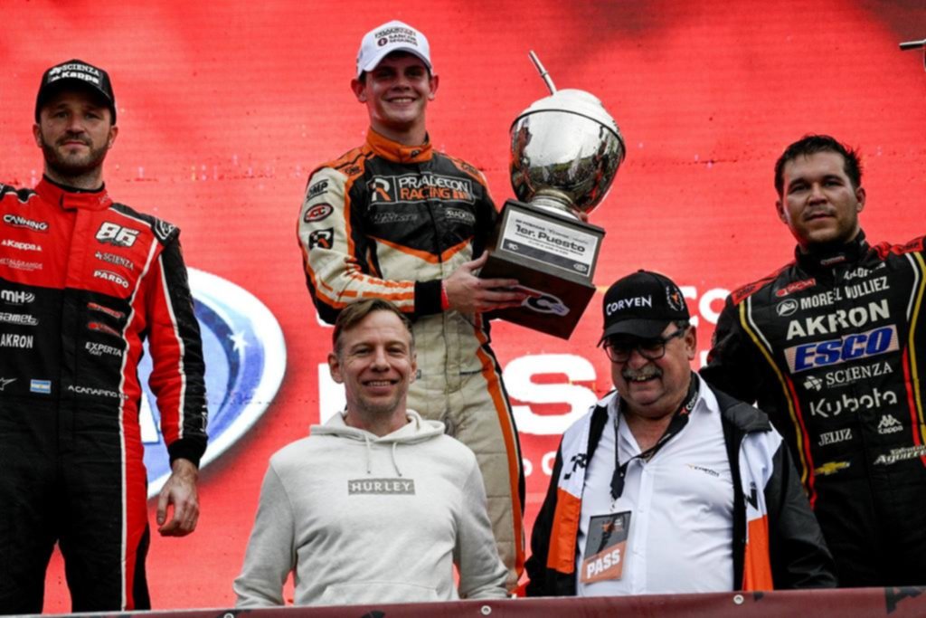 Fritzler le ganó el mano a mano a Canapino, en el Turismo Carretera