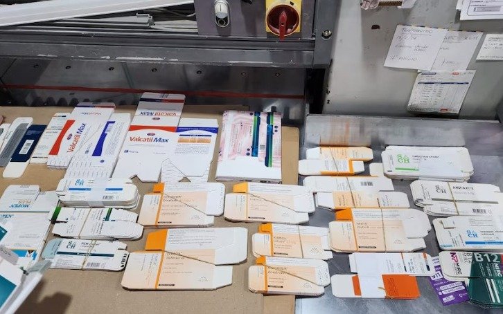 Desmantelan imprenta en Quilmes vinculada a la falsificación de cigarrillos y medicamentos